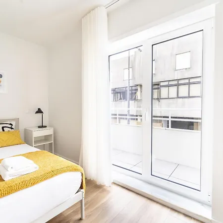 Forum Ii By House And People Braga